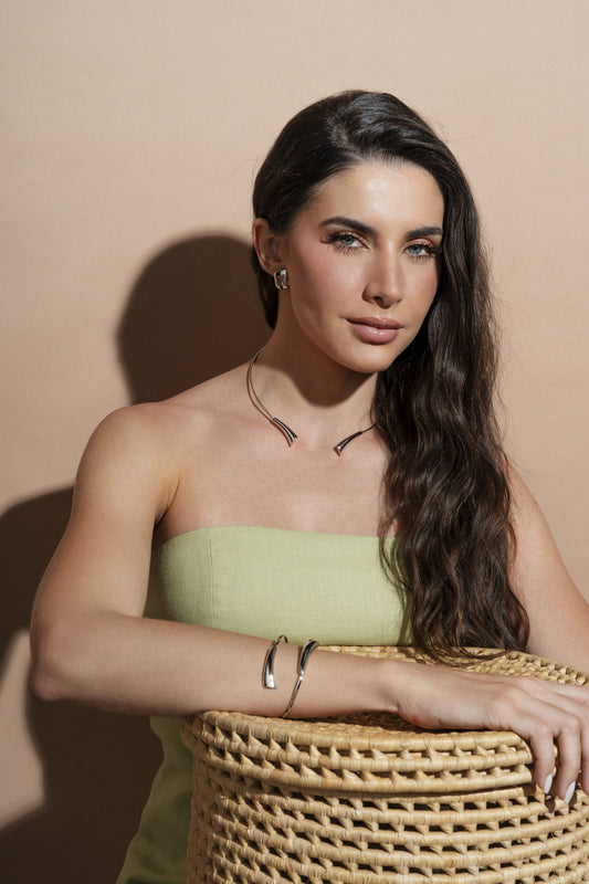 Bracelete triângulo liso ródio – Coleção Essência