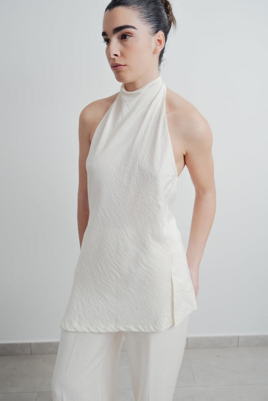 Blusa Fluida com decote Essencial