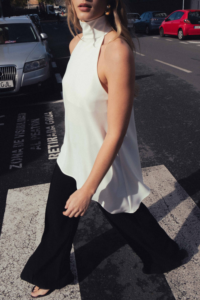 Blusa Halter Elegance