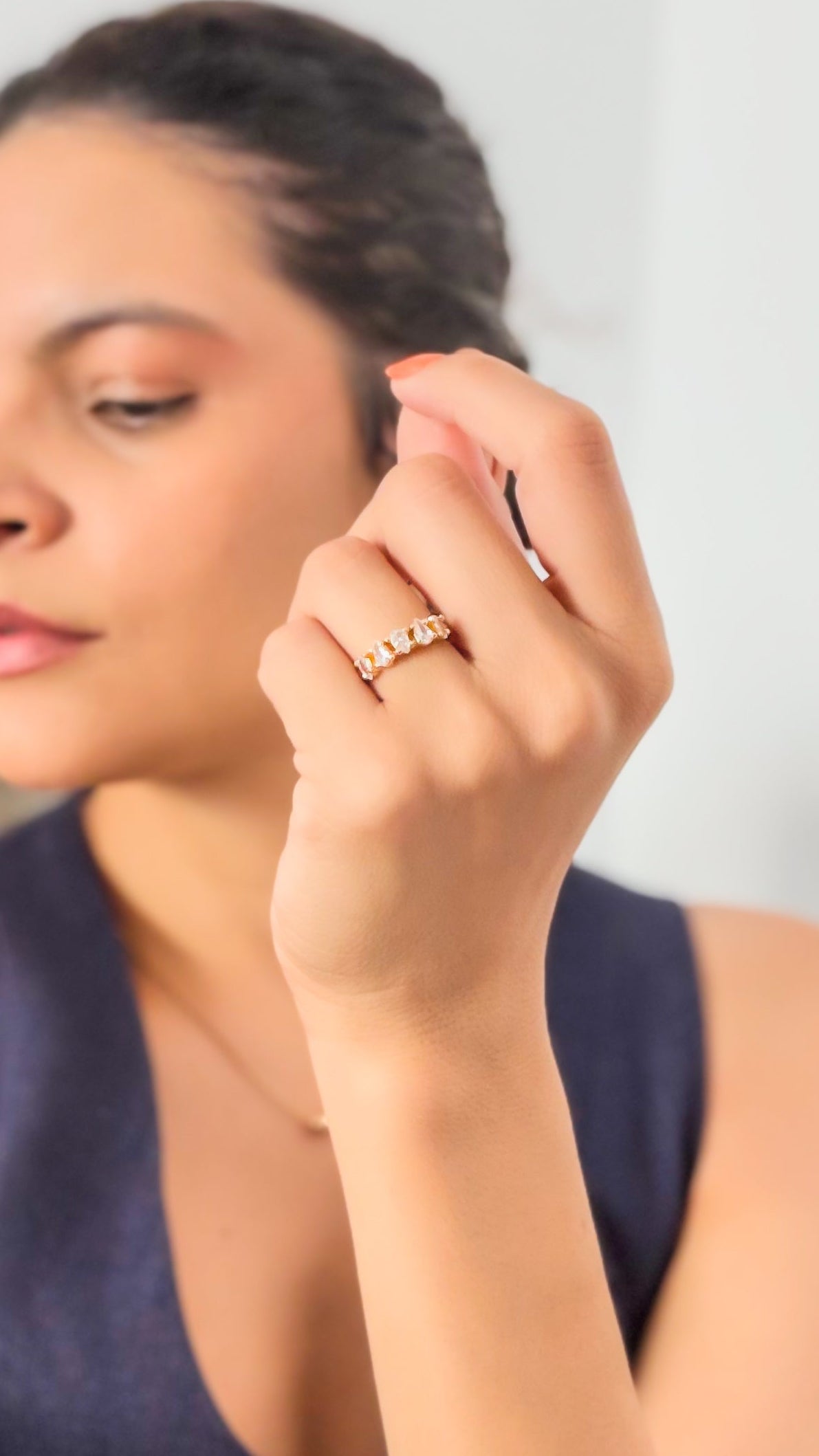 Anel Essência gota de zircônia delicada feminina
