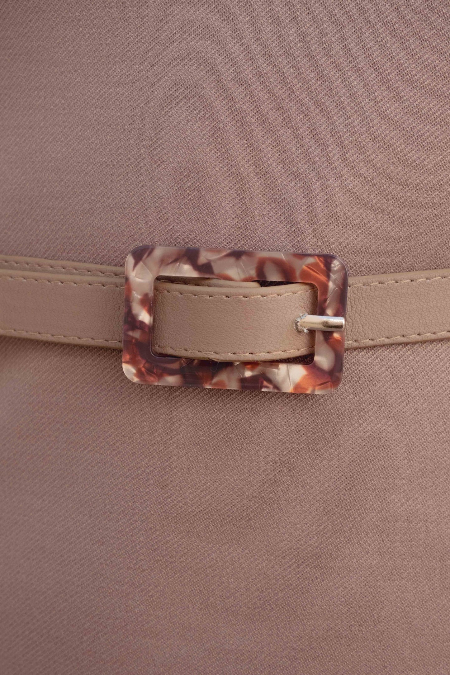 Camisa em malha com cinto