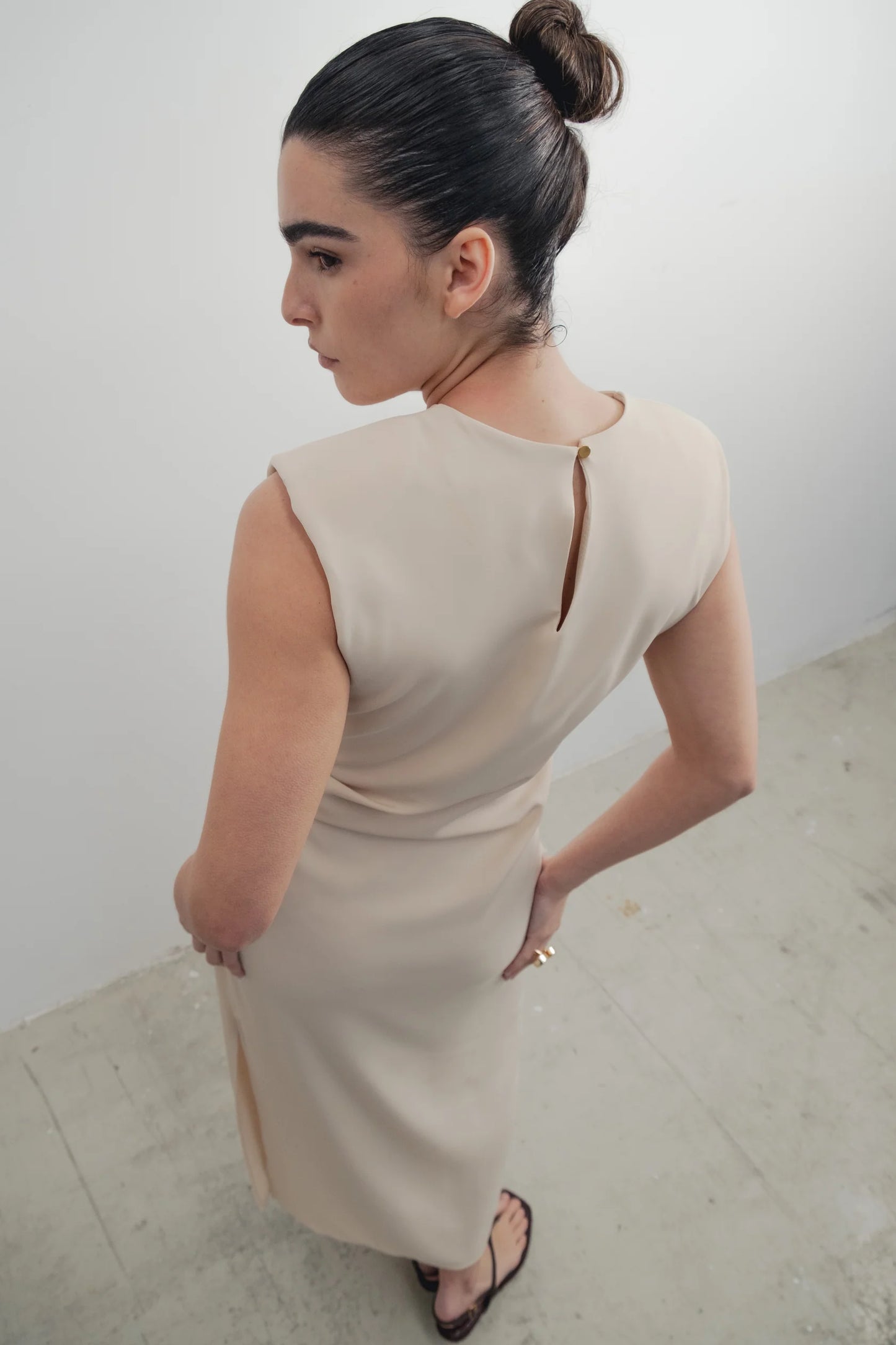 Vestido Midi em Malha Delicada