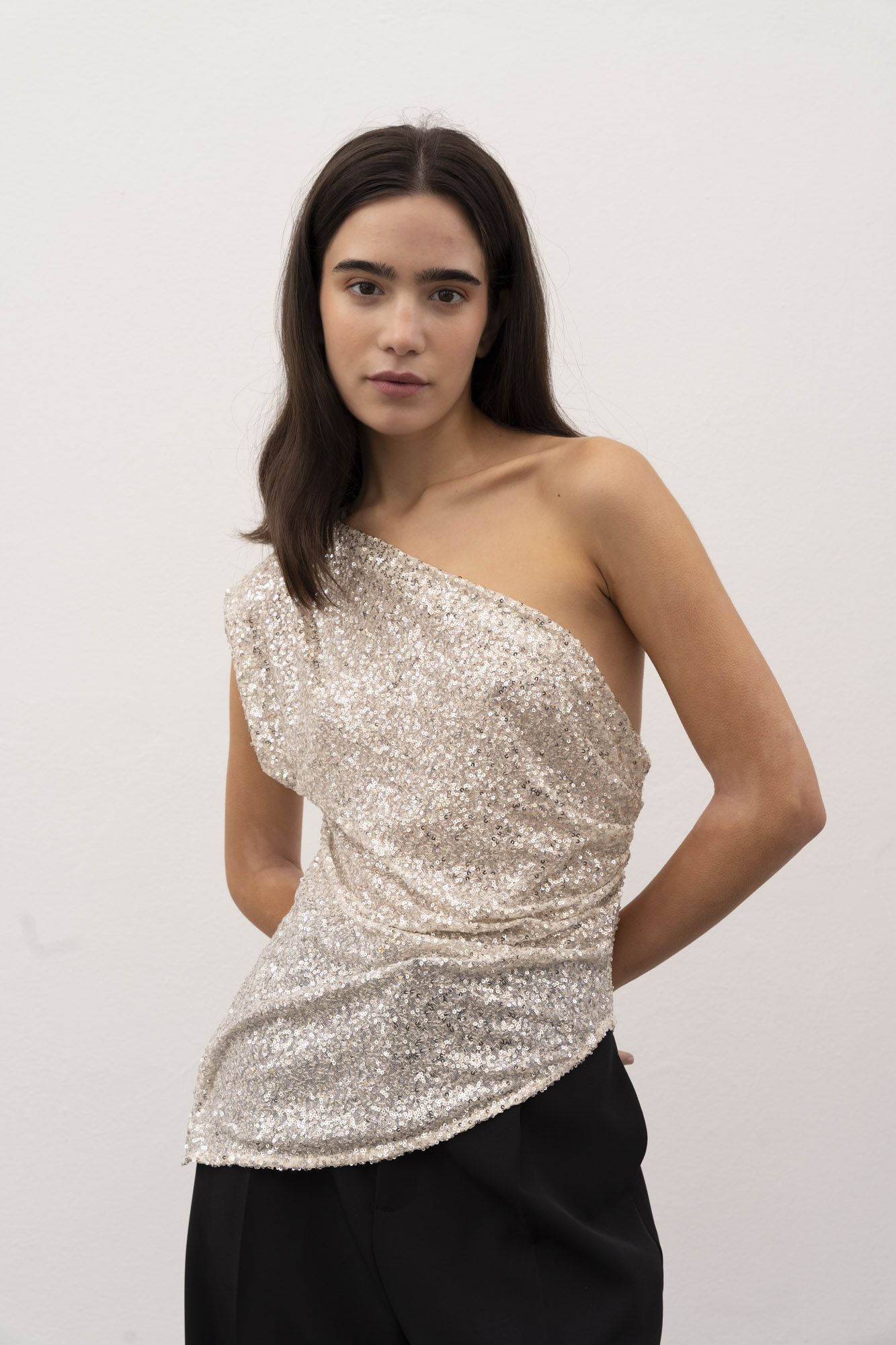 Top Assimétrico Elegante