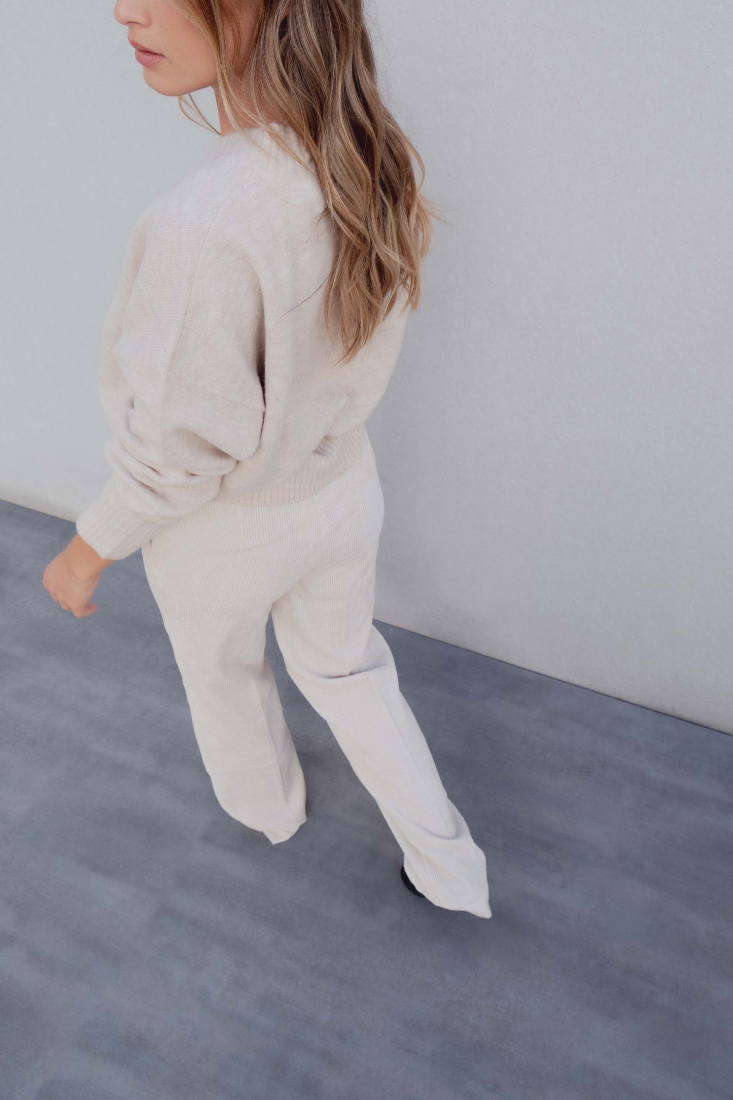 Pantalona Reta em Veludo