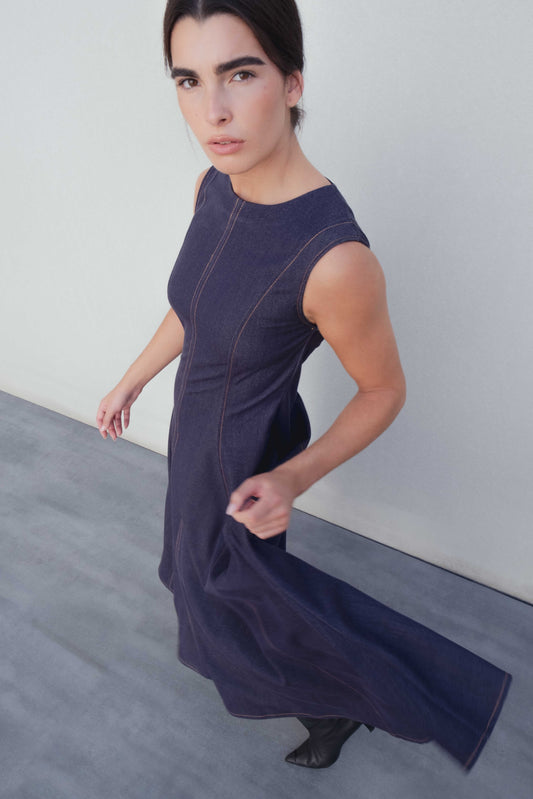 Vestido Midi com Efeito Denim