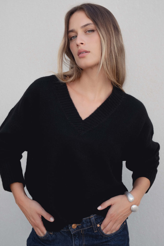 Suéter Malha Oversized com Decote em V