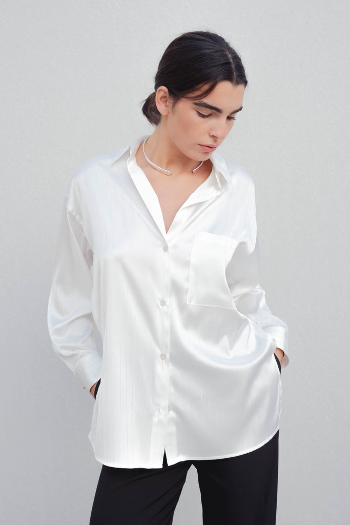 Camisa com Gola de Lapela