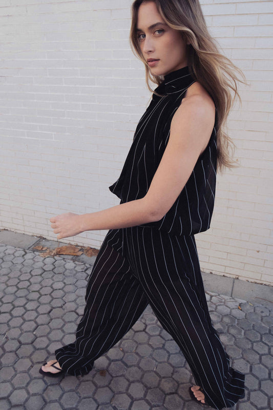 Blusa Gola Alta & Laço Delicado