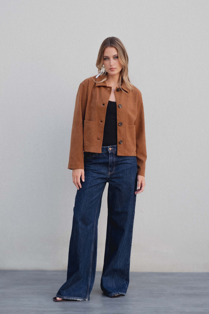 Jaqueta Curta Efeito Camurça