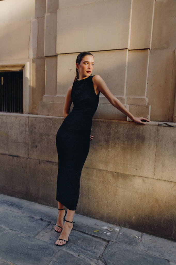 Vestido em Malha Lurex com Nó