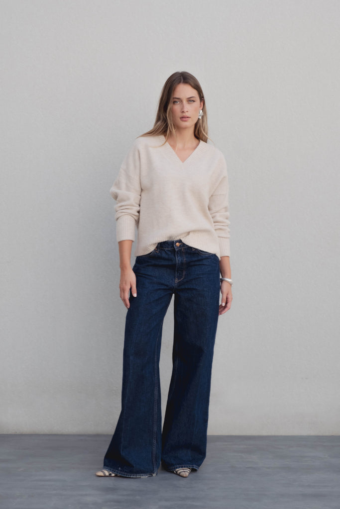 Suéter Malha Oversized com Decote em V