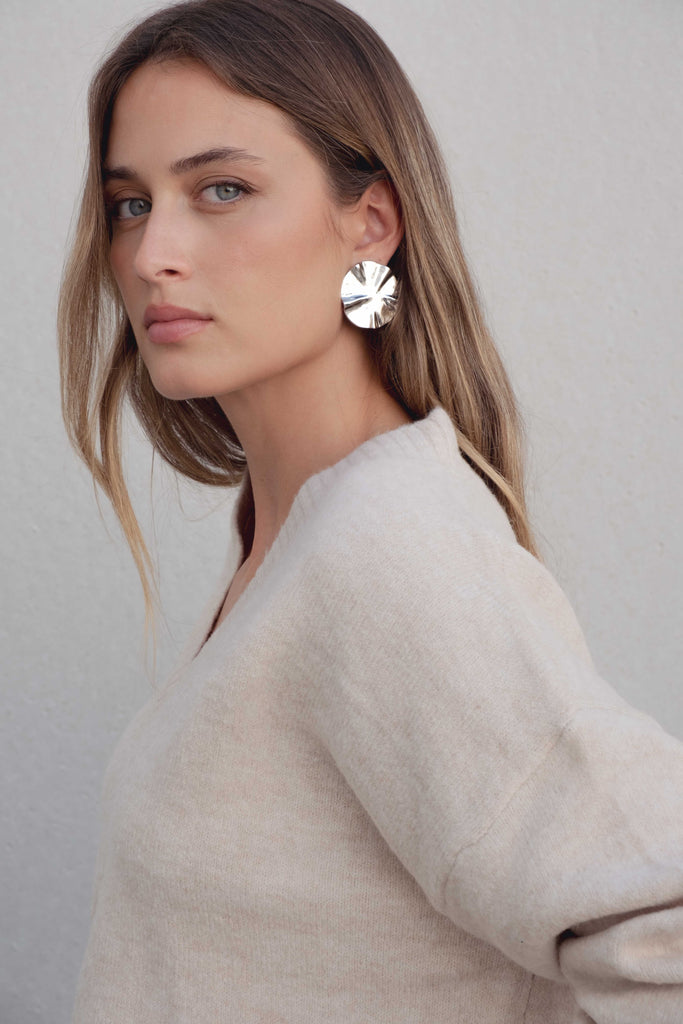 Suéter Malha Oversized com Decote em V