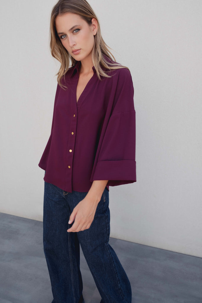 Camisa com Manga Dobrada