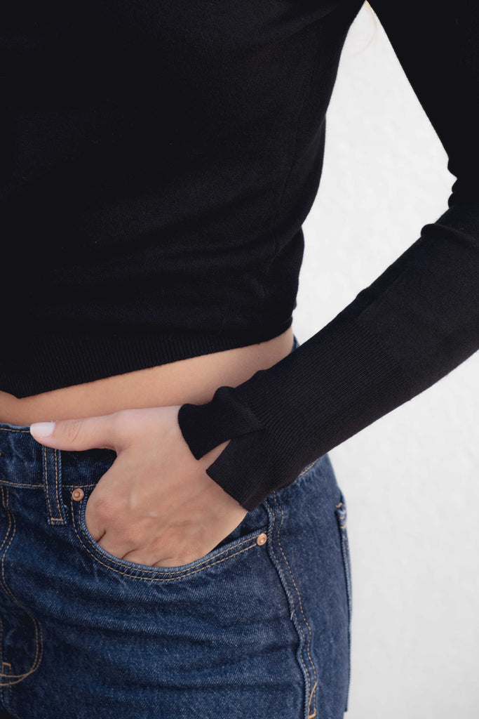 Suéter Malha Básica com Gola Alta