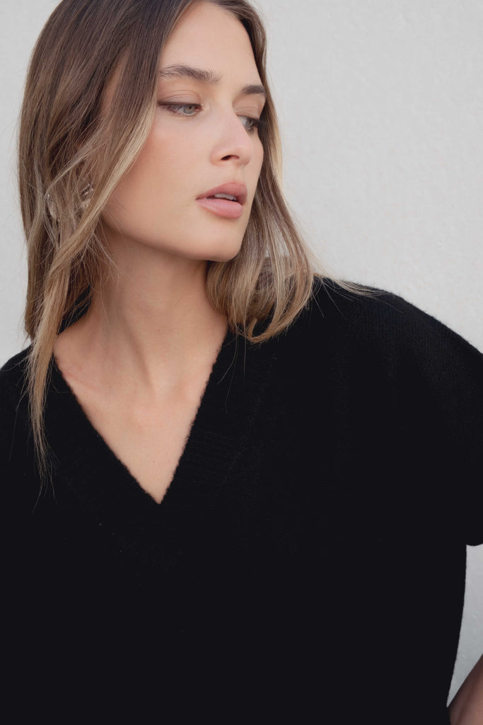 Suéter Malha Oversized com Decote em V