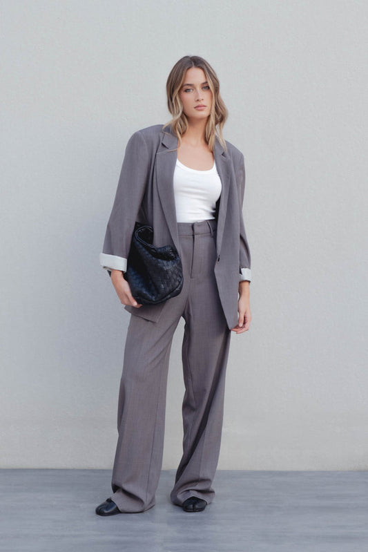 Pantalona Larga com Pinças
