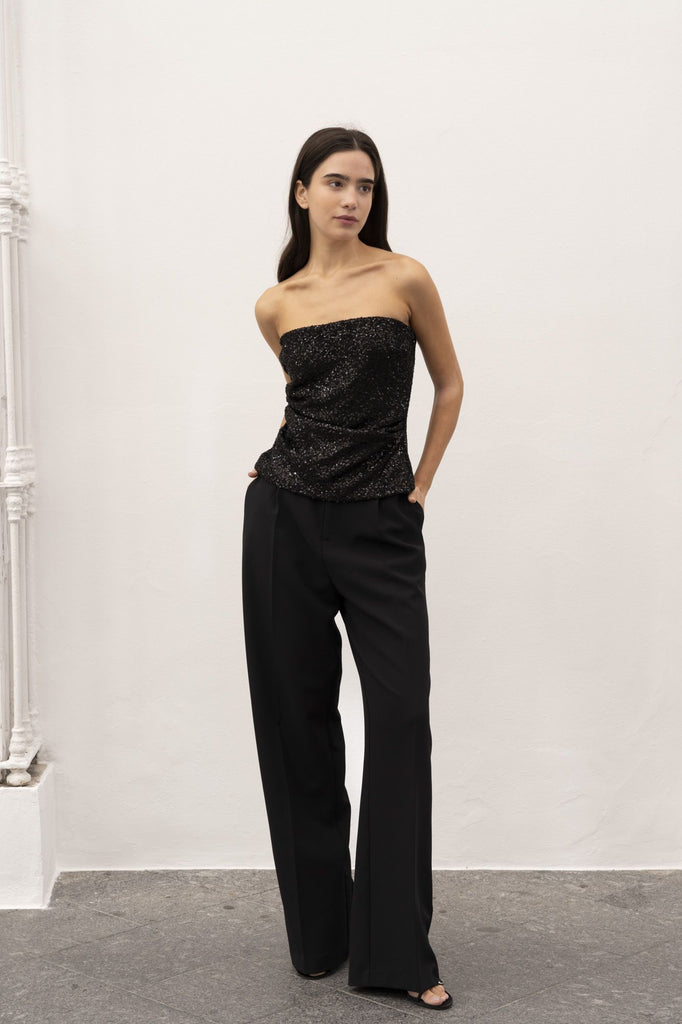 Top Tomara-que-Caia Essencial