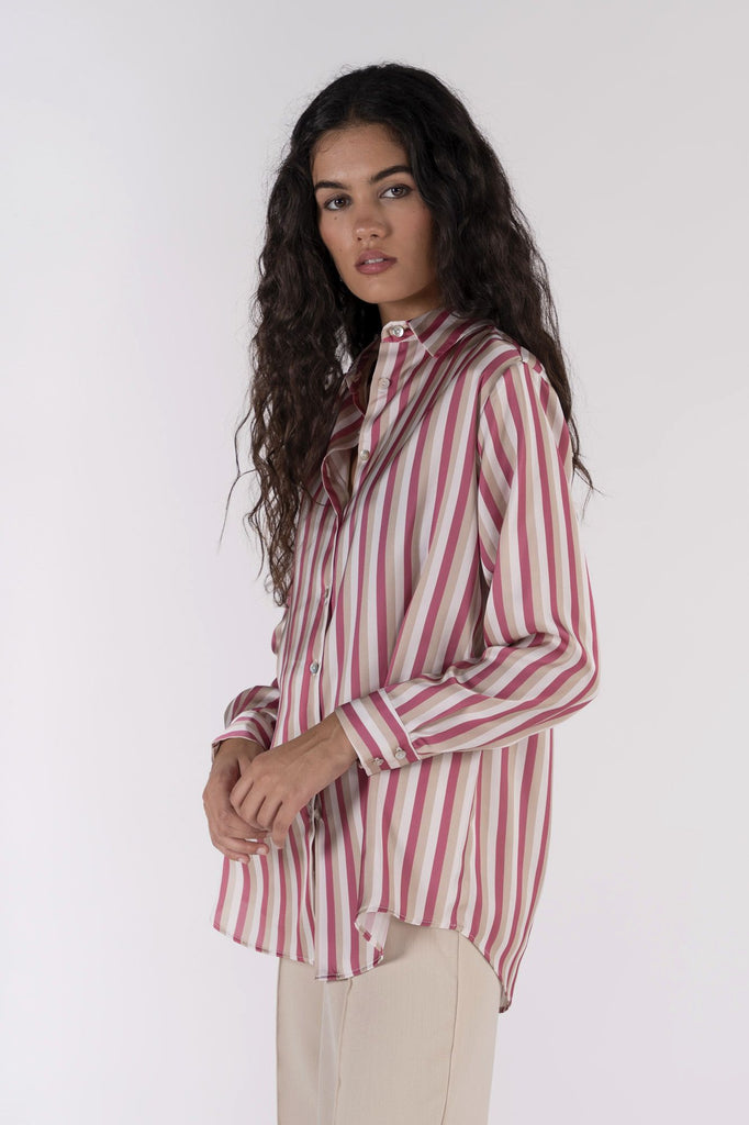 Camisa em Cetim Estampada