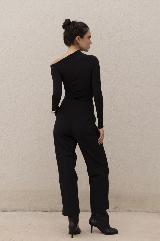 Camiseta Assimétrica