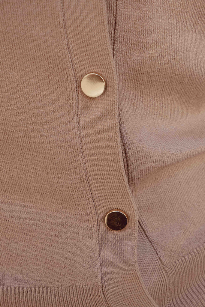 Cardigan com Botões