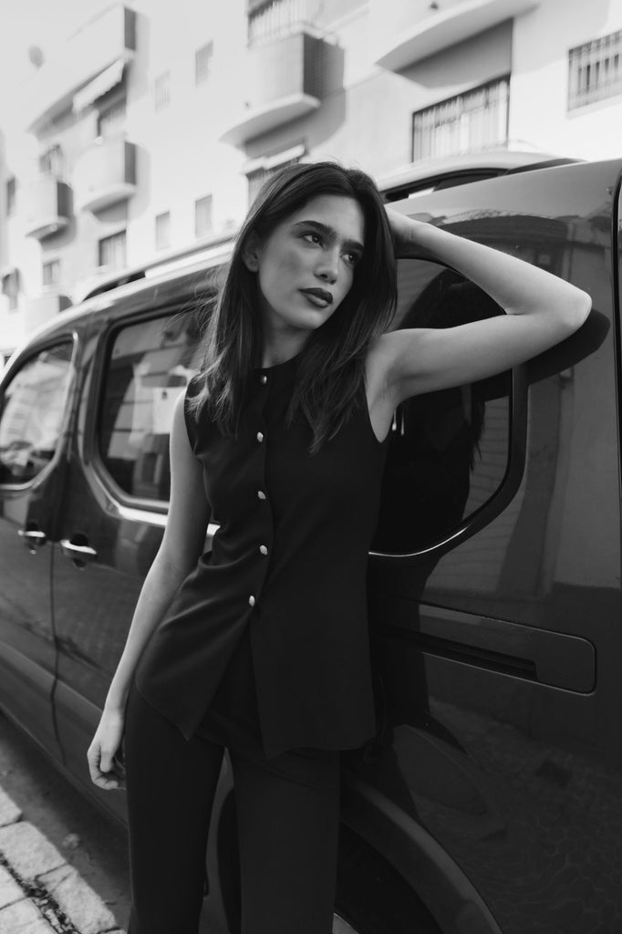 Colete Abotoado em Malha