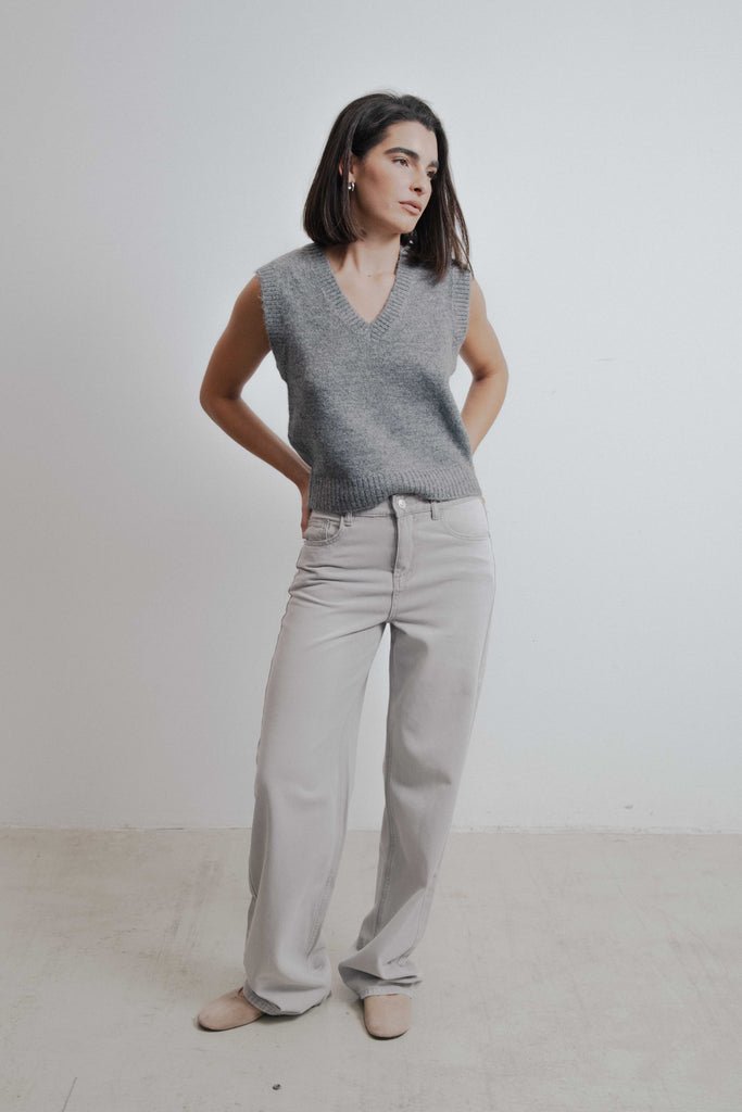 Calça jeans feminina de comprimento longo